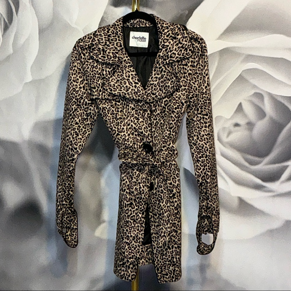 Charlotte Russe L Leopard Print Trench Coat Pre-Owned EXCELLENT condition!